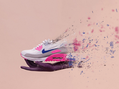 exploding shoe effect in Adobe Photoshop effect exploding