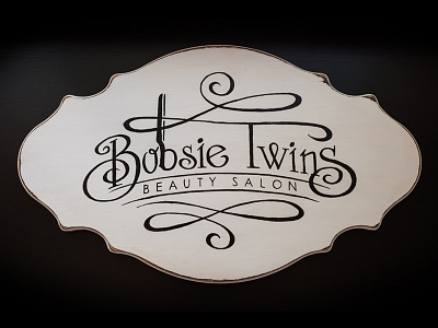 Bobsie Twins Sign