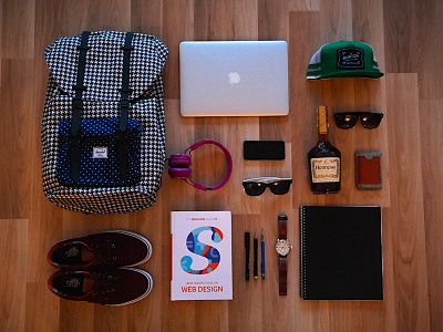 Ready to trip | Essentials ... essentials macbook smashing magazine trip