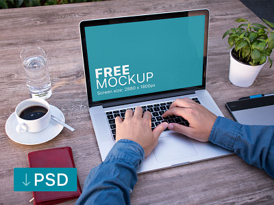 Free mockup: Male Freelancer Working On Macbook apple free high resolution macbook mock up mockup photorealistic photoshop psd workspace