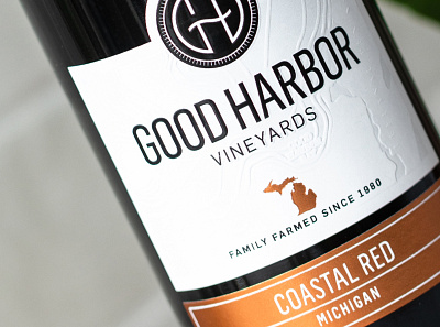 Good Harbor Vineyards Varietal Label graphic design label design logo michigan packaging vineyard wine label winery