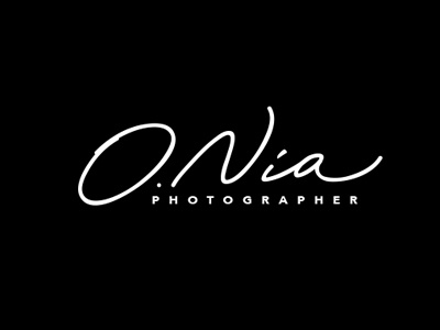 O. Nia artist brushpen calligraphy lettering logo logotype photographer photography signature simple type