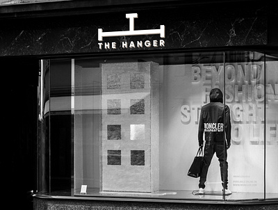 The Hanger Shop Mockup mockup store