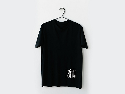 Logo Design black branding design deutsch icon logo minimal son tshirt typography