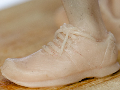 2015-08-03: JN & WIP figure miniature modelling portrait running sculpture shoe wedding