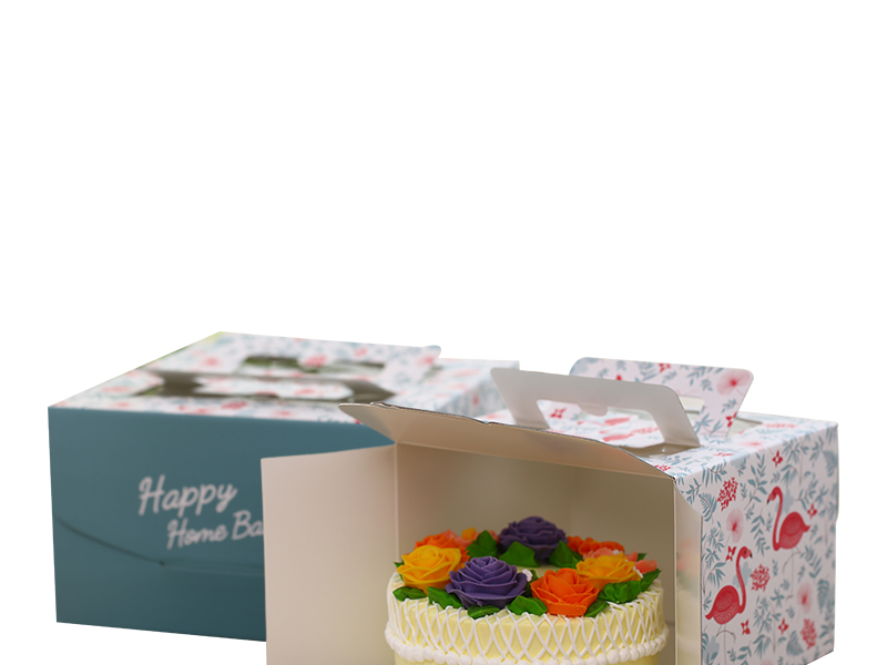 6inch Food grade foldable square cake packaging box, free cake base, Food &  Drinks, Homemade Bakes on Carousell