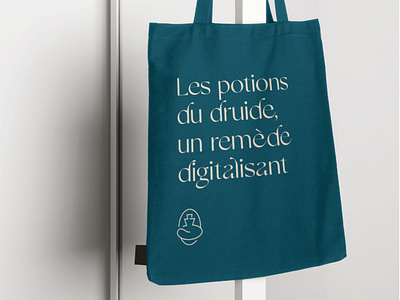 Tote bag Le Druide Digital bag branding design graphic design logo typography