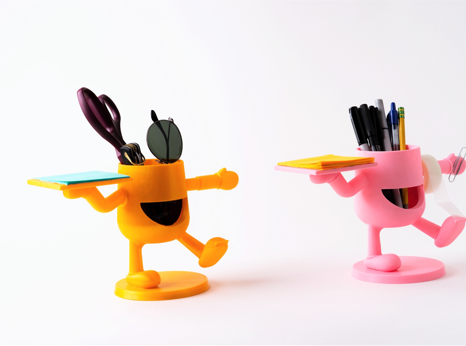 Desk Buddy by Evan Landau on Dribbble