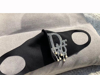 ブランド パロディマスク Lv Dior プーマ プラダ Stussy ファッション By Yuuukiiina On Dribbble ブランド パロディマスク Lv Dior プーマ プラダ Stussy ファッション By Yuuukiiina On Dribbble