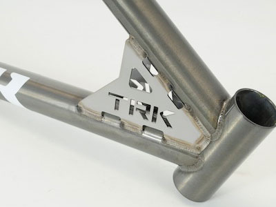 Leader TRK V2.0 and 2.5 Gusset Design