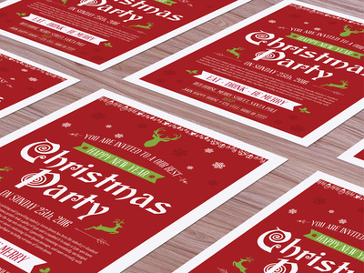 Free Christmas Flyer Mock-up Psd