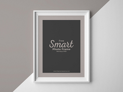 Free Smart Photo Frame Mockup PSD