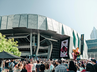 Downtown Commons Block Party | Vanilla Ice crowd event branding event design