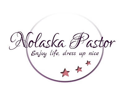 Nolaska Pastor dress font light pink simple star