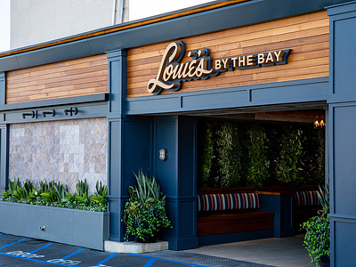 Louies Restaurant Street Facade bay harbor lettering restaurant signage