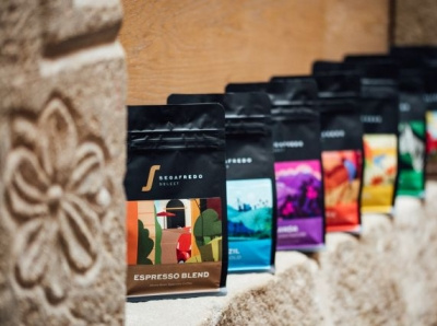 Segafredo Packaging bags branding coffee colour packaging segafredo