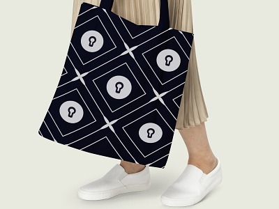 Clothing bag for Cosmopolitan bag bagdesign branding design graphicdesign hotellogo logo