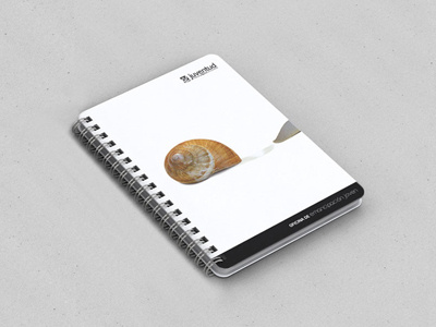 Acción publicitaria para "IAJ", Bloc de notas design editorial design estudio mique notebook snail youth