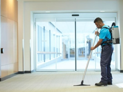 Best Carpet Cleaning Service Near Me | Service Master Savannah broken pipes water damage repair carpet cleaning fire damage fire damage repair in savannah residential cleaning in savannah storm damage water damage