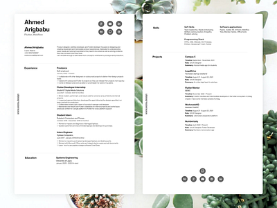Resume black black and white design job portfolio presentation responsive resume ui white
