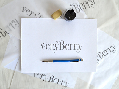 VeryBerry logo logo design online shop sketch veryberry