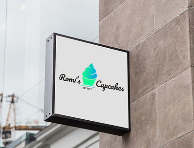 Romi's Cupcake branding cupcake logo design flat graphic design icon illustration illustrator logo minimal store