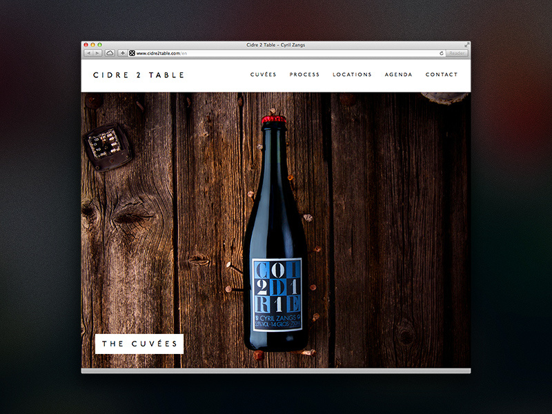 Cidre 2 Table Website parallax cider bottle responsive html5 css photos normandy france apple