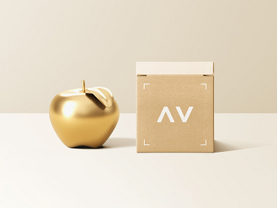 Freebie: Apple With Box Mockup