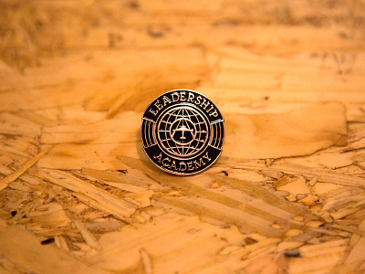 Leadership lapel pin award lapel pin metal metal art soft enamel