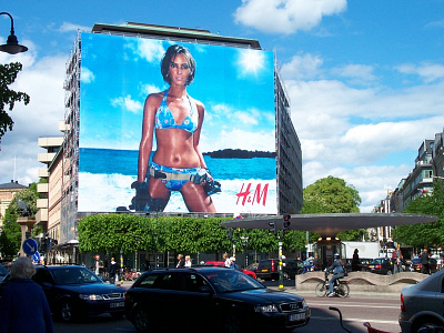H&M Billboard (banner) Svampen, Sthlm Sweden graphic design outsidecommercial print