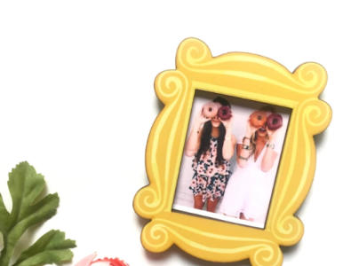 friends picture frame - carousel India design frame friend friends picture shopping