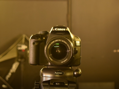 Digital and Analogue Cameras cameras control how to information