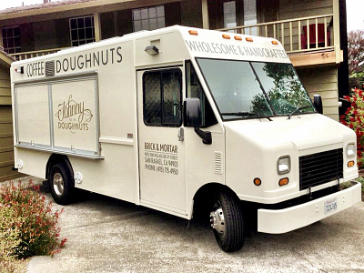 Johnny Doughnuts | Food Truck Design