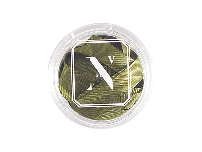 Neva // packaging dose fashion jewellery joaillerie monogram n neva oslo packaging silk