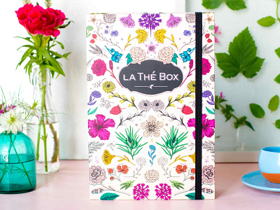 La Thé Box • Flower illustrations bitmap botanical art botanical illustration colour design drawing flower illustration food illustration food packaging graphic design handmade illustration illustrator cc packaging symmetry tea