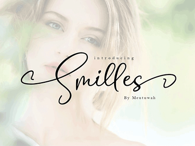 Smilles Script Font