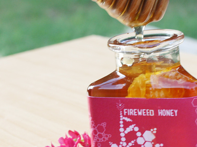 Hive to Home Honey Packaging honey package photograph