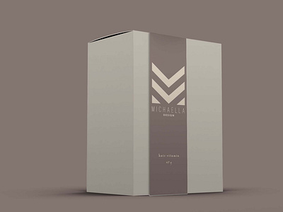 Free Attractive Box Packaging Mockup