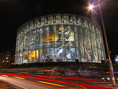 XBox Halo Master Chief Collection London Imax Wrap advertising building wrap corporate design design graphicdesign illustration print retouching typography