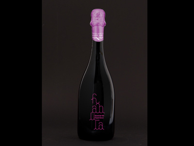 Fabula Montaggio B etichetta label plexiglass rosè spumante vino wine