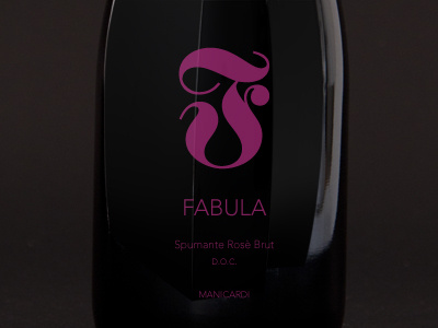 Fabula Montaggio D Details etichetta label plexiglass rosè spumante vino wine