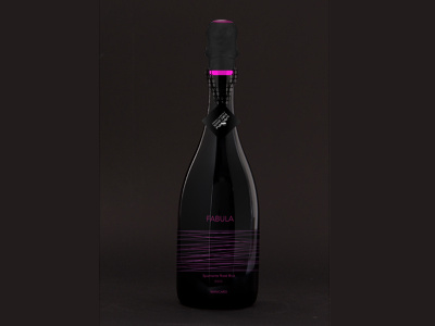 Fabula Montaggio E etichetta label plexiglass rosè spumante vino wine