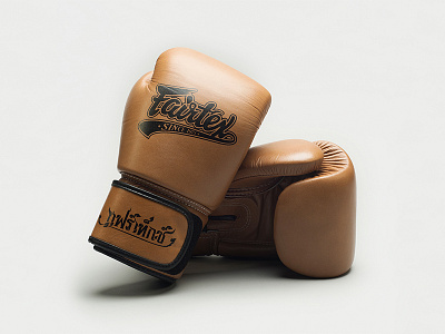 Fighters Universe Gloves Retouch boxing fighters london luxury photography product retouch universe