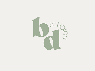 Bare Daisies Studios Logo