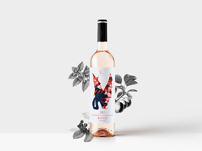 Hi No Tori Rosé 2017 Brand Three bird branding drink illustration label packaging wine