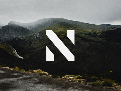 Nomad cold fashion logo logotype mark minimal monogram symbol. letter winter
