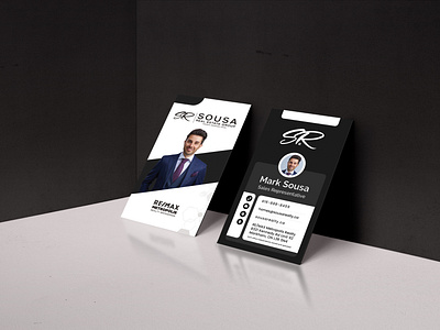 Vertical real estate business card