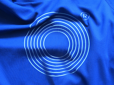 PlanetaRunner blue branding circle cloth logo running sport track