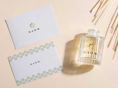 DAOW luxury logo minimal oil sleek