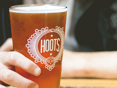 Hoots Pint Glass